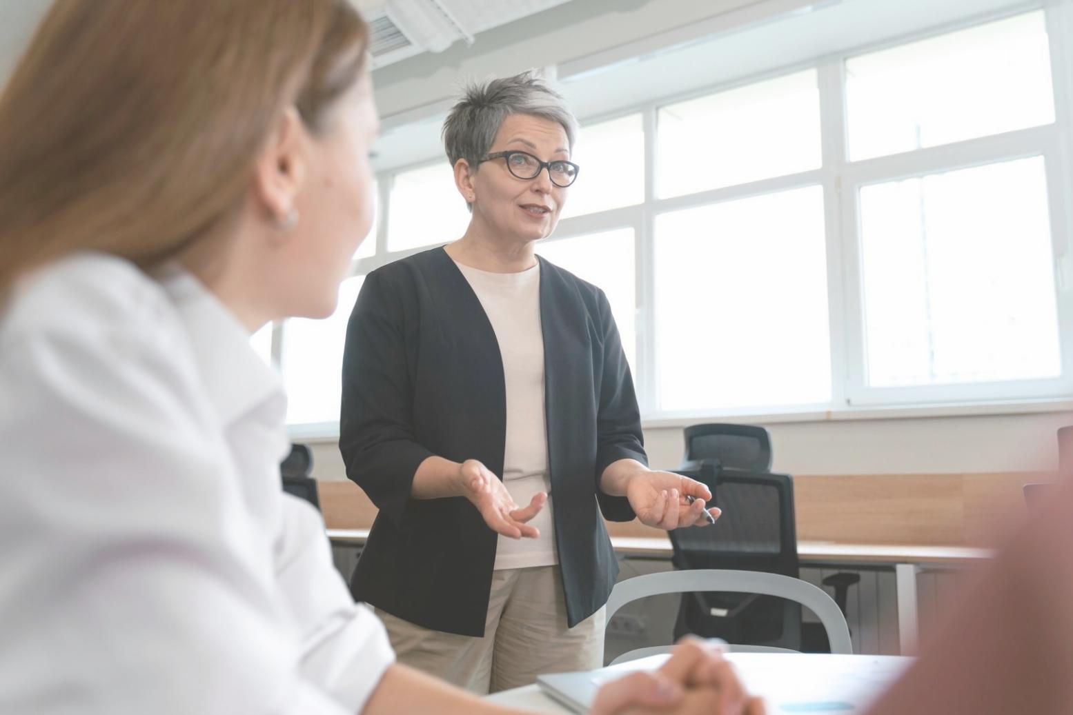 Professionelle Beratungsumgebung für Geschäftsanpassung